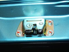2013款 2.0 CVT 四驱旗舰版 5座