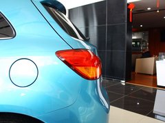 2013款 2.0 CVT 四驱旗舰版 5座