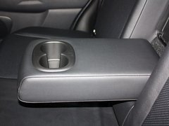 2013款 2.0 CVT 四驱旗舰版 5座