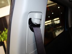 2013款 2.0 CVT 四驱旗舰版 5座