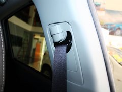 2013款 2.0 CVT 四驱旗舰版 5座