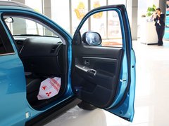 2013款 2.0 CVT 四驱旗舰版 5座