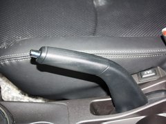 2013款 2.0 CVT 四驱旗舰版 5座