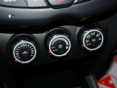 2013款 2.0 CVT 四驱旗舰版 5座