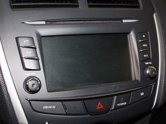 2013款 2.0 CVT 四驱旗舰版 5座