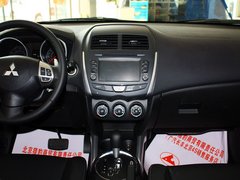 2013款 2.0 CVT 四驱旗舰版 5座