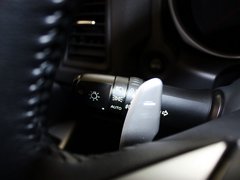 2013款 2.0 CVT 四驱旗舰版 5座