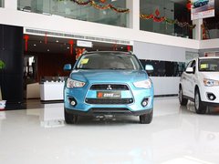 2013款 2.0 CVT 四驱旗舰版 5座