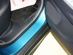2013款 2.0 CVT 四驱旗舰版 5座