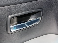 2013款 2.0 CVT 四驱旗舰版 5座