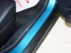 2013款 2.0 CVT 四驱旗舰版 5座