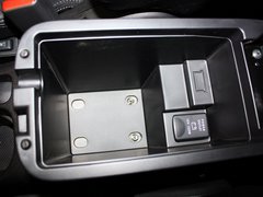 2013款 2.0 CVT 四驱旗舰版 5座