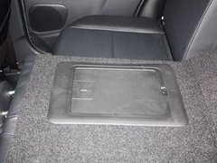 2013款 2.0 CVT 四驱旗舰版 5座