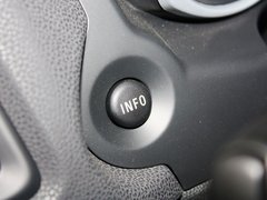 2013款 2.0 CVT 四驱旗舰版 5座