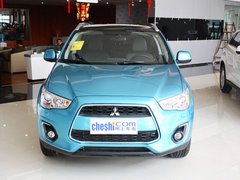 2013款 2.0 CVT 四驱旗舰版 5座