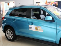 2013款 2.0 CVT 四驱旗舰版 5座