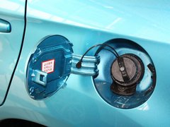 2013款 2.0 CVT 四驱旗舰版 5座