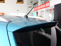 2013款 2.0 CVT 四驱旗舰版 5座