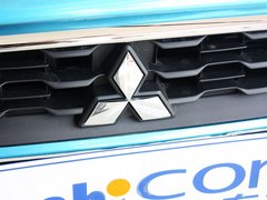 2013款 2.0 CVT 四驱旗舰版 5座