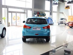 2013款 2.0 CVT 四驱旗舰版 5座
