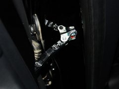 2013款 2.0 CVT 四驱旗舰版 5座
