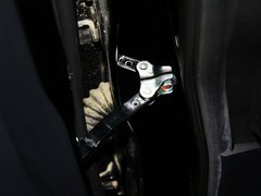 2013款 2.0 CVT 四驱旗舰版 5座