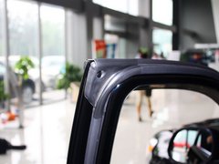 2013款 2.0 CVT 四驱旗舰版 5座