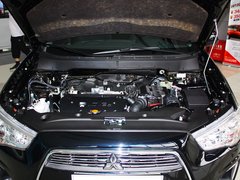 2013款 2.0 CVT 四驱旗舰版 5座