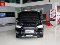 2013款 2.0 CVT 四驱旗舰版 5座