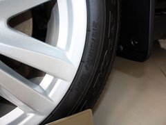2013款 2.0 CVT 四驱旗舰版 5座