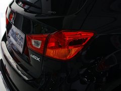 2013款 2.0 CVT 四驱旗舰版 5座