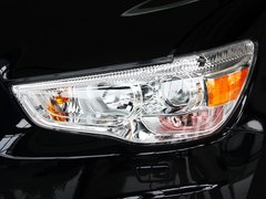 2013款 2.0 CVT 四驱旗舰版 5座