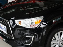 2013款 2.0 CVT 四驱旗舰版 5座