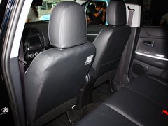 2013款 2.0 CVT 四驱旗舰版 5座