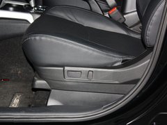 2013款 2.0 CVT 四驱旗舰版 5座