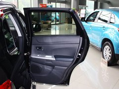 2013款 2.0 CVT 四驱旗舰版 5座