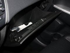 2013款 2.0 CVT 四驱旗舰版 5座