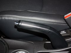 2013款 2.0 CVT 四驱旗舰版 5座