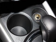 2013款 2.0 CVT 四驱旗舰版 5座