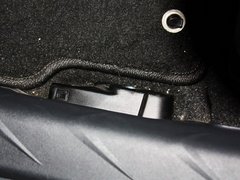 2013款 2.0 CVT 四驱旗舰版 5座