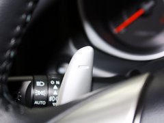 2013款 2.0 CVT 四驱旗舰版 5座