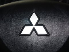 2013款 2.0 CVT 四驱旗舰版 5座