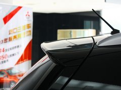 2013款 2.0 CVT 四驱旗舰版 5座