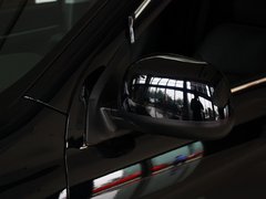 2013款 2.0 CVT 四驱旗舰版 5座