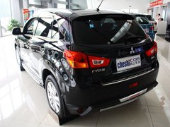 2013款 2.0 CVT 四驱旗舰版 5座