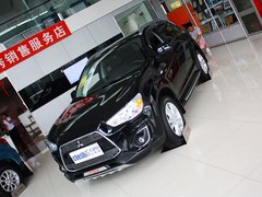 2013款 2.0 CVT 四驱旗舰版 5座