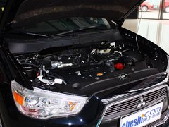 2013款 2.0 CVT 四驱旗舰版 5座