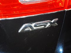 2013款 2.0 CVT 四驱旗舰版 5座