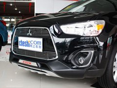 2013款 2.0 CVT 四驱旗舰版 5座