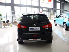 2013款 2.0 CVT 四驱旗舰版 5座